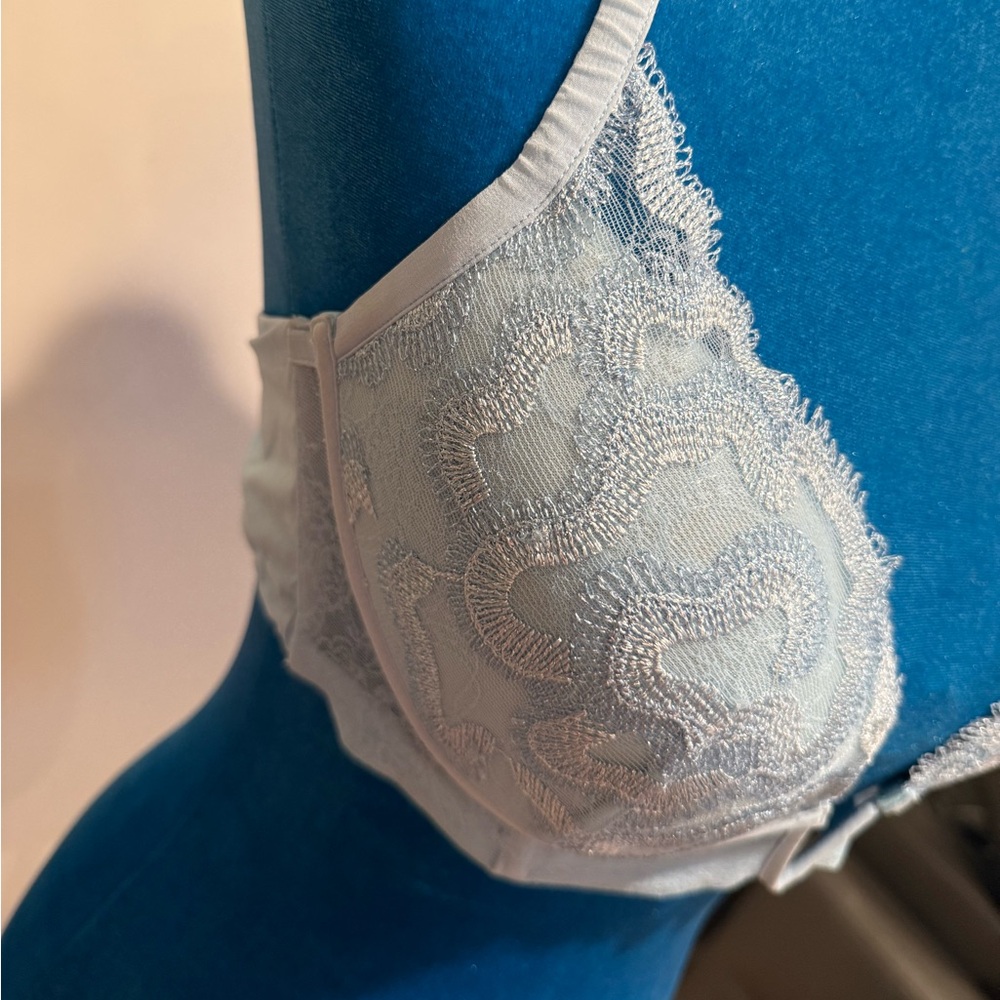 La Perla Crystal Forms Lace Bra - Picture 2 of 9